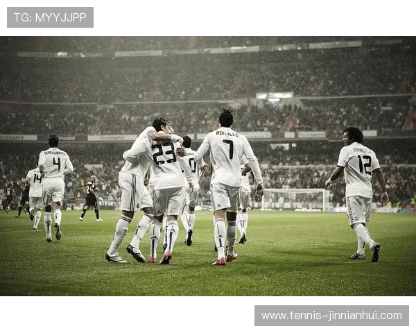 震撼高清足球明星4K壁纸精选感受足球巨星风采尽在其中